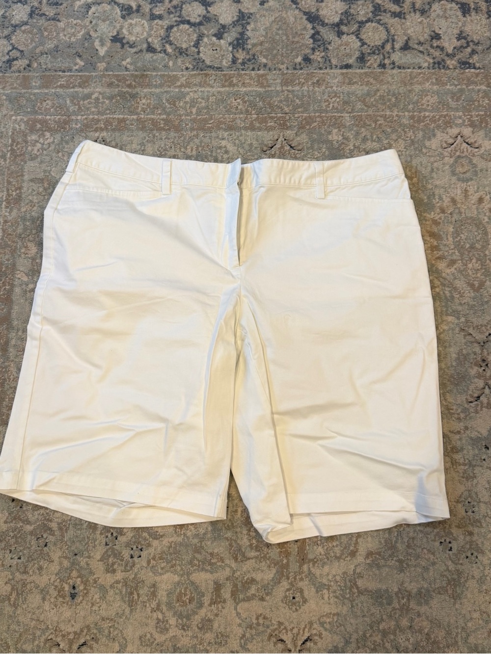 Lands' End Women's White Stretch Bermuda Shorts